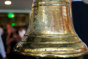 Philippine Stocks Dip as Late-Day Selloff Unfolds