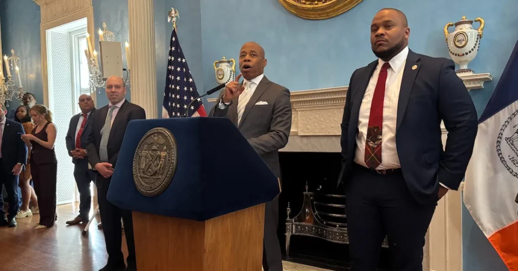 Crypto Enthusiasts Urge Mayor Adams to Abolish BitLicense at New York City Summit Frank Corva