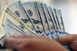 International Reserves Dip to $105.7 Billion in July